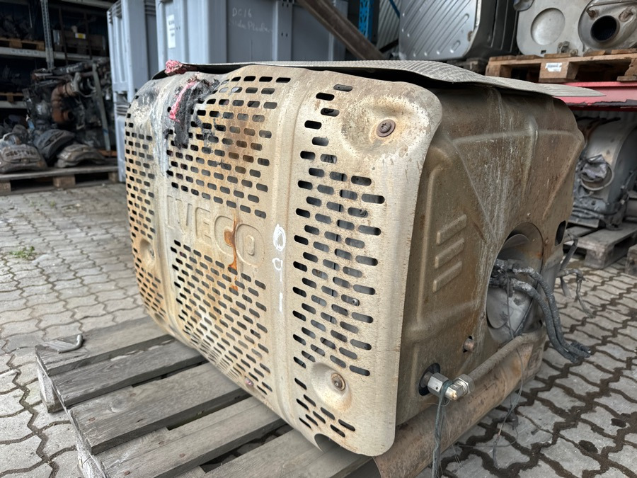 IVECO EXHAUST 5801448219 - Catalytic converter for Truck: picture 3 IVECO EXHAUST 5801448219 - Catalytic converter for Truck: picture 3