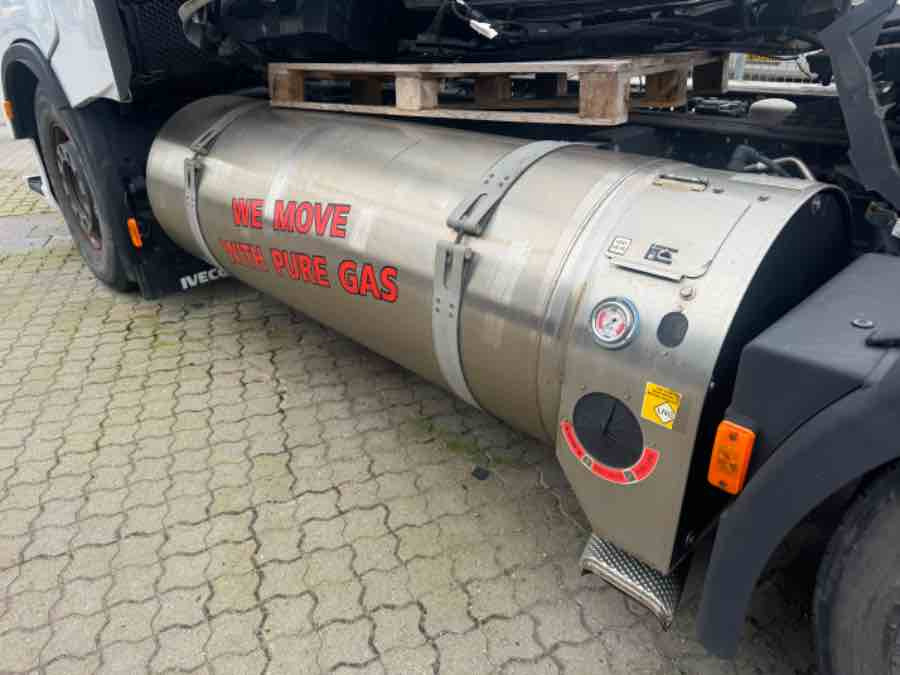 IVECO GAS / LNG SYSTEM TANK 5802695663 - Fuel system for Truck: picture 1 IVECO GAS / LNG SYSTEM TANK 5802695663 - Fuel system for Truck: picture 1