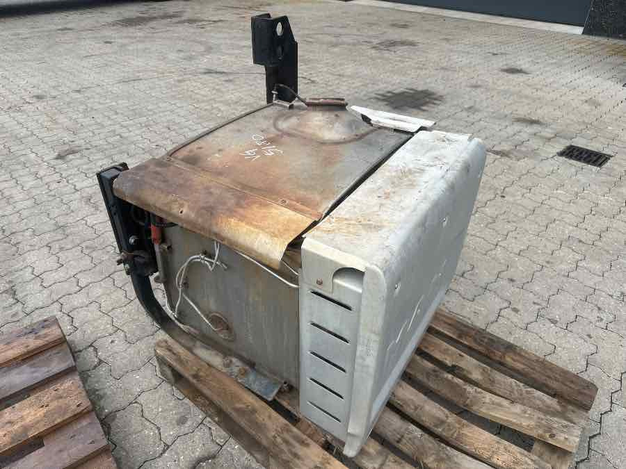 MAN EXHAUST 81.15103-6123 - Exhaust system for Truck: picture 1 MAN EXHAUST 81.15103-6123 - Exhaust system for Truck: picture 1