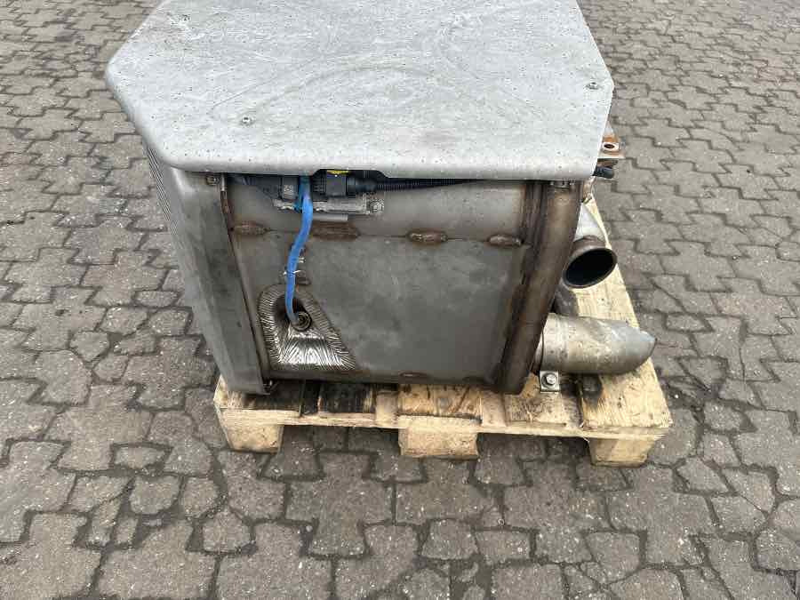 MAN EXHAUST 81.15103-6307 - Exhaust system for Truck: picture 3 MAN EXHAUST 81.15103-6307 - Exhaust system for Truck: picture 3