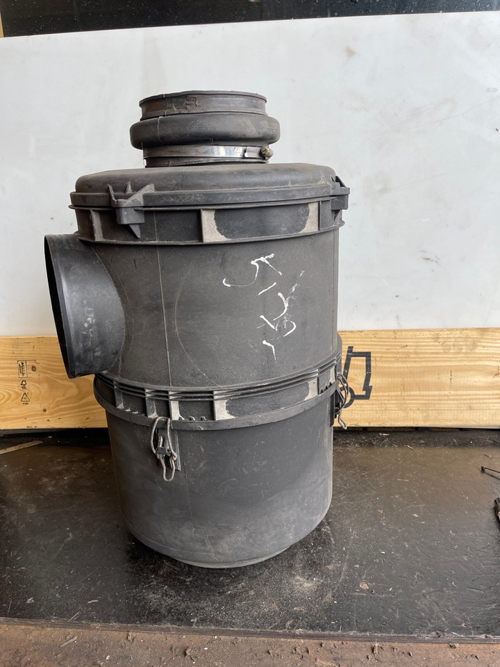 SCANIA AIR CLEANER 1509665 - Air intake system for Truck: picture 1 SCANIA AIR CLEANER 1509665 - Air intake system for Truck: picture 1