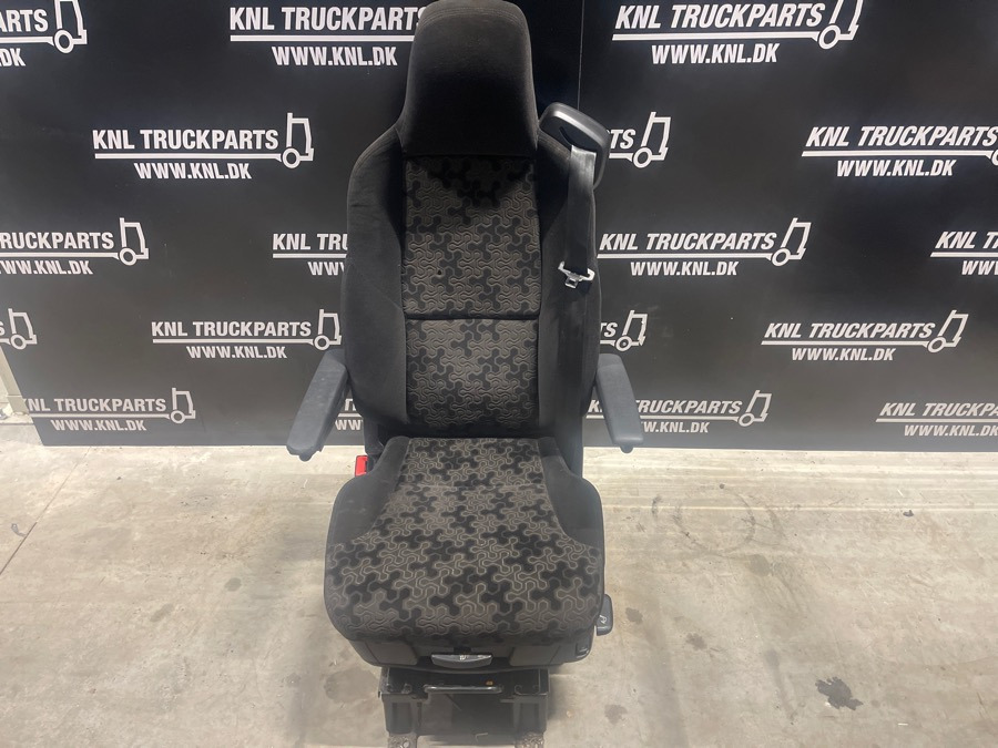 SCANIA DRIVER SEAT 2601039 - Cab and interior for Truck: picture 1 SCANIA DRIVER SEAT 2601039 - Cab and interior for Truck: picture 1