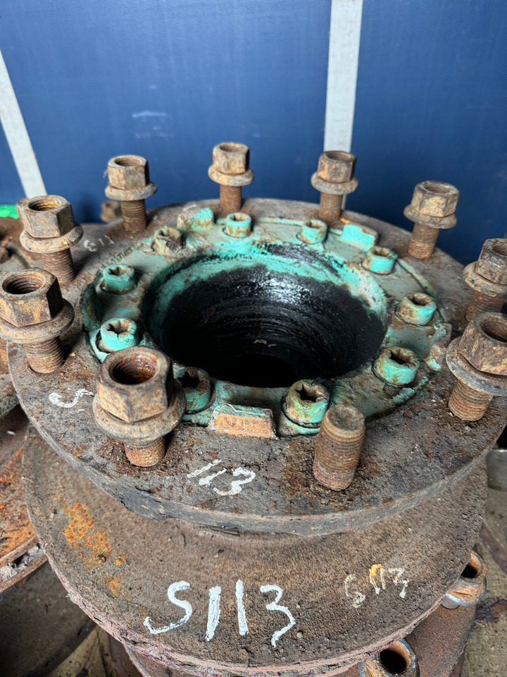 SCANIA FRONT HUB 1724406 - Wheel hub for Truck: picture 1 SCANIA FRONT HUB 1724406 - Wheel hub for Truck: picture 1