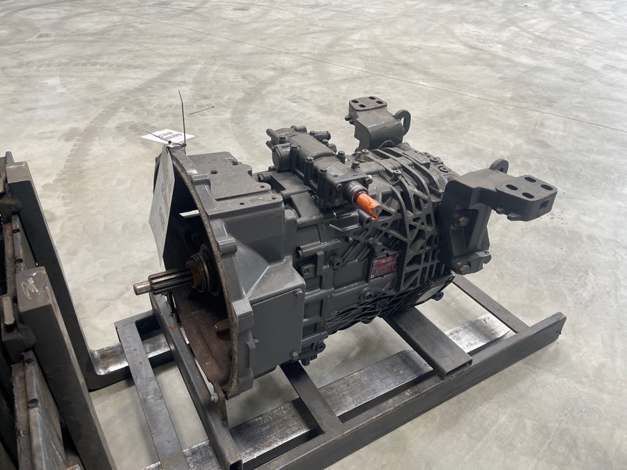 SCANIA G670 - Gearbox for Truck: picture 1 SCANIA G670 - Gearbox for Truck: picture 1