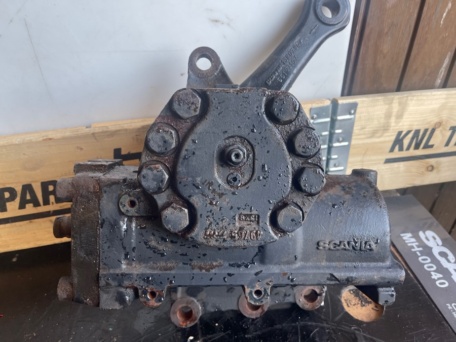 SCANIA STEERING GEAR 2260721 - Steering for Truck: picture 2 SCANIA STEERING GEAR 2260721 - Steering for Truck: picture 2