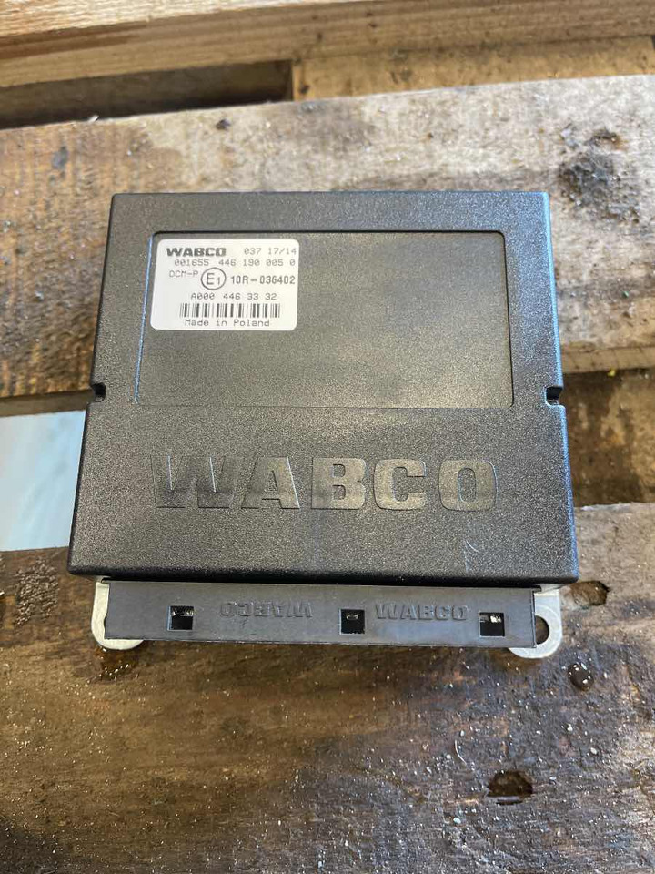 SETRA / MERCEDES ECU DOOR A0004463332 - ECU for Bus: picture 1 SETRA / MERCEDES ECU DOOR A0004463332 - ECU for Bus: picture 1