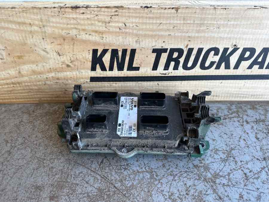 VOLVO ECU EBS 21933117 - Electrical system for Truck: picture 1 VOLVO ECU EBS 21933117 - Electrical system for Truck: picture 1