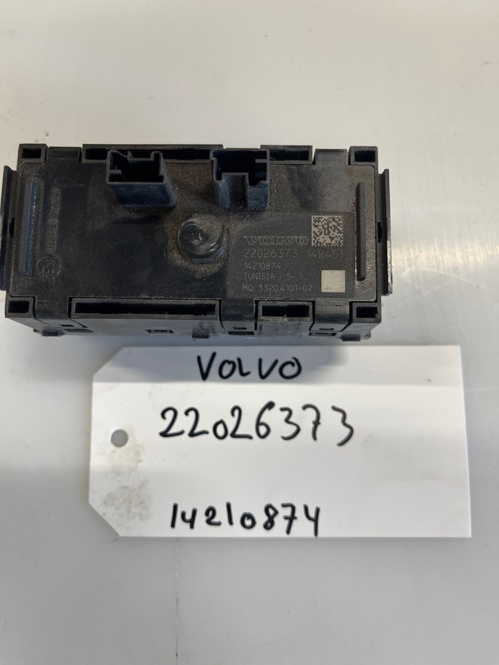 VOLVO SWITCH 22026373 - Cab and interior for Truck: picture 1 VOLVO SWITCH 22026373 - Cab and interior for Truck: picture 1
