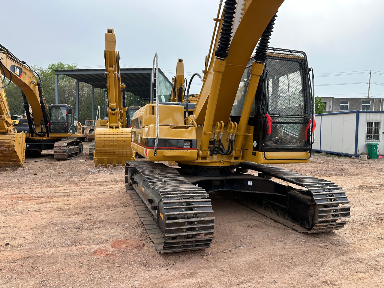 CAT 320BL - Crawler excavator: picture 5 CAT 320BL - Crawler excavator: picture 5