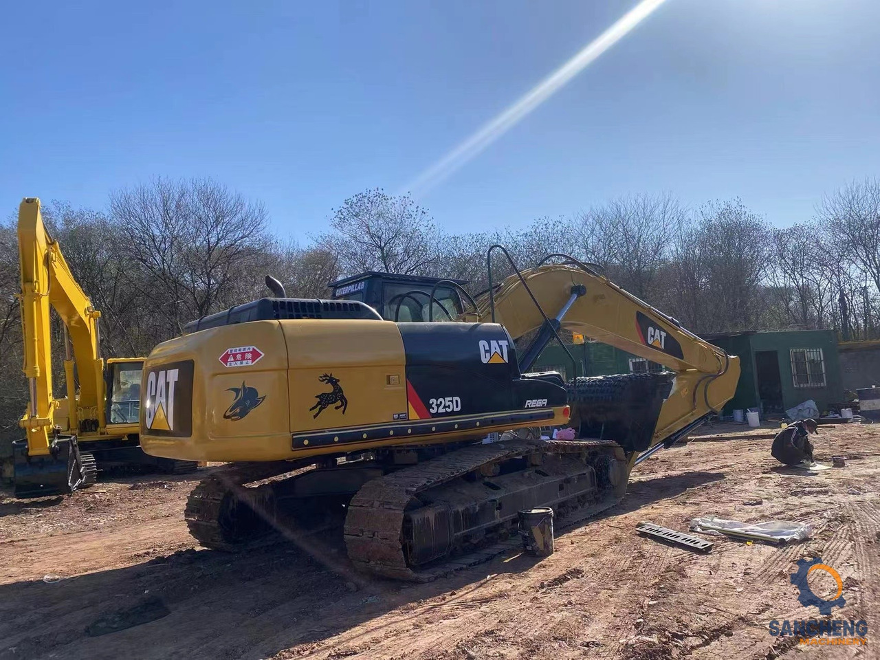 CAT 325D - Excavator: picture 2 CAT 325D - Excavator: picture 2