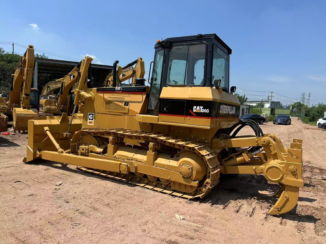 CAT D6G - Bulldozer: picture 1 CAT D6G - Bulldozer: picture 1