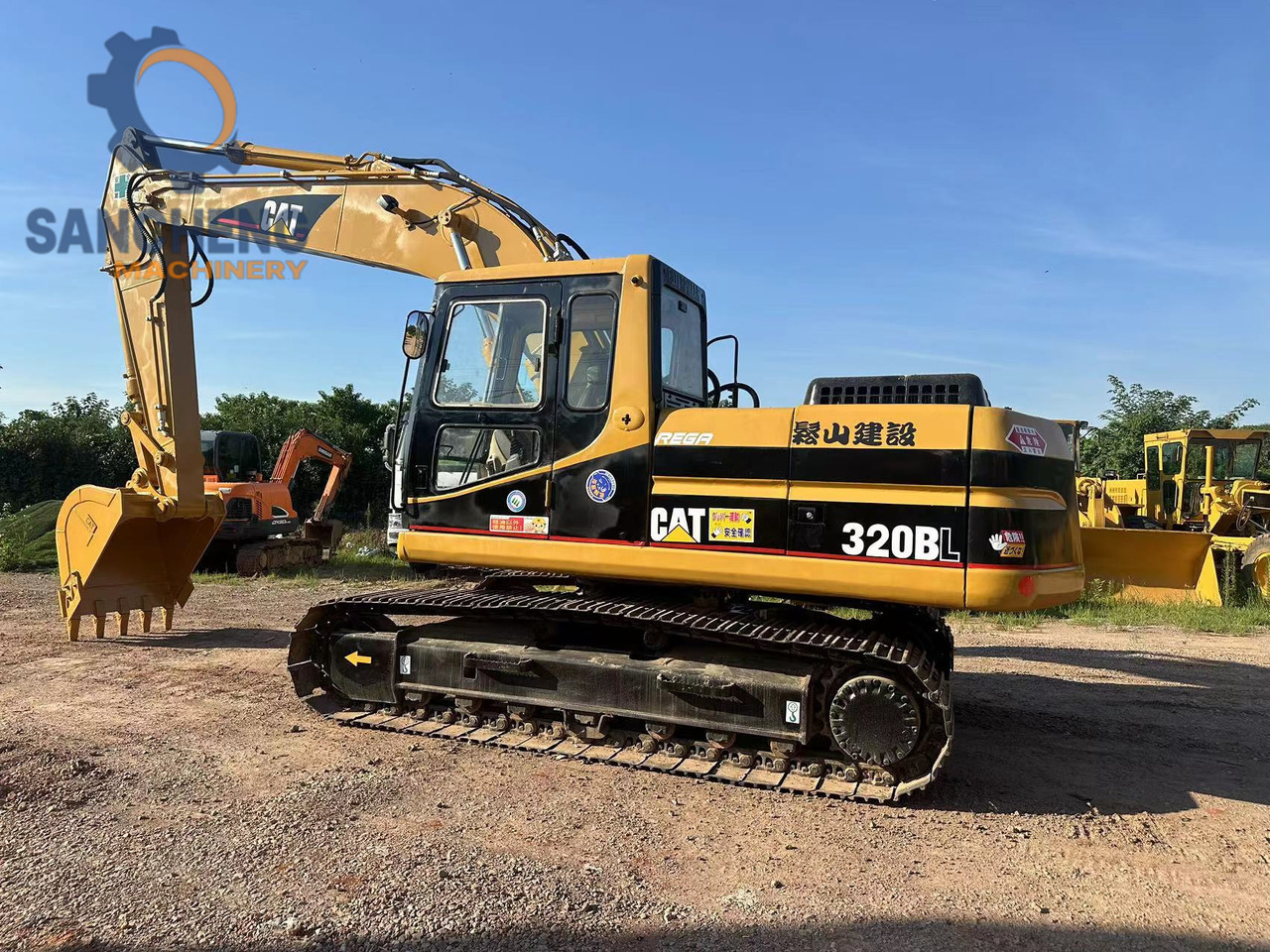 CATERPILLAR 320B - Crawler excavator: picture 2 CATERPILLAR 320B - Crawler excavator: picture 2