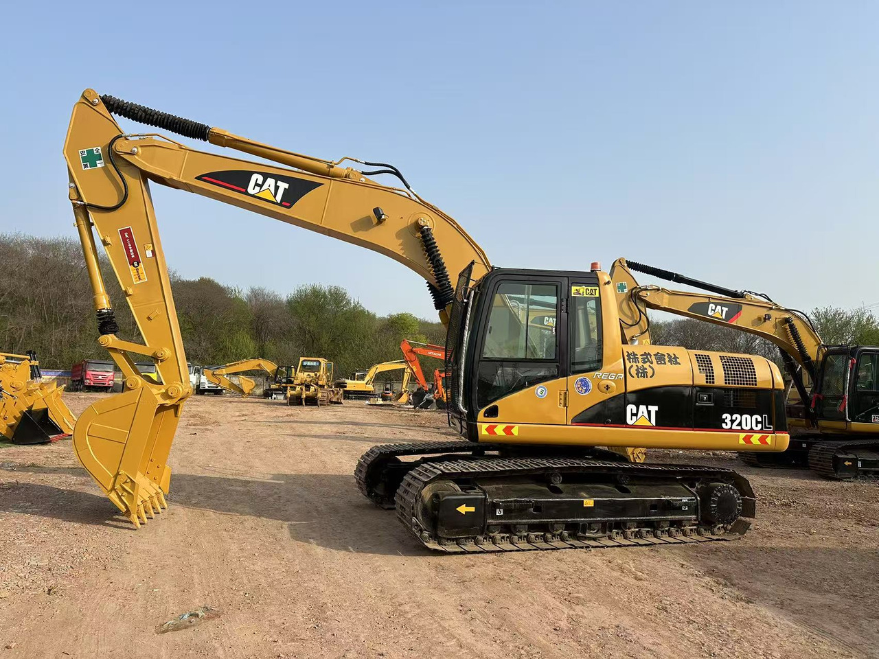 CATERPILLAR 320C - Crawler excavator: picture 1 CATERPILLAR 320C - Crawler excavator: picture 1