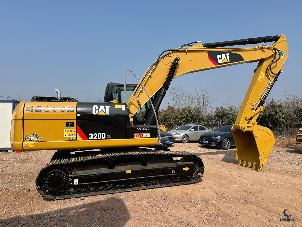 CATERPILLAR 320D2L - Crawler excavator: picture 1 CATERPILLAR 320D2L - Crawler excavator: picture 1