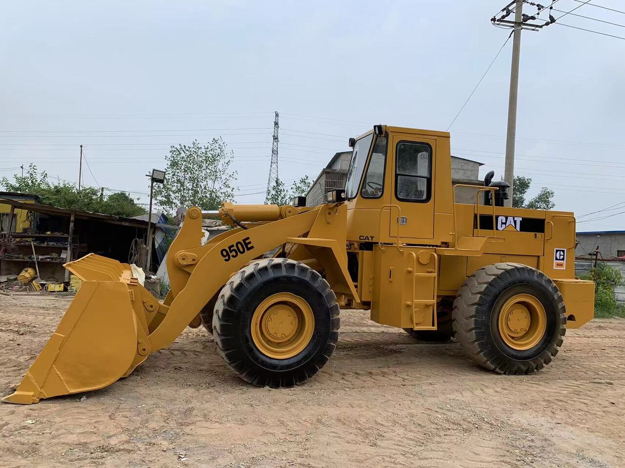 CATERPILLAR 950E - Wheel loader: picture 2 CATERPILLAR 950E - Wheel loader: picture 2