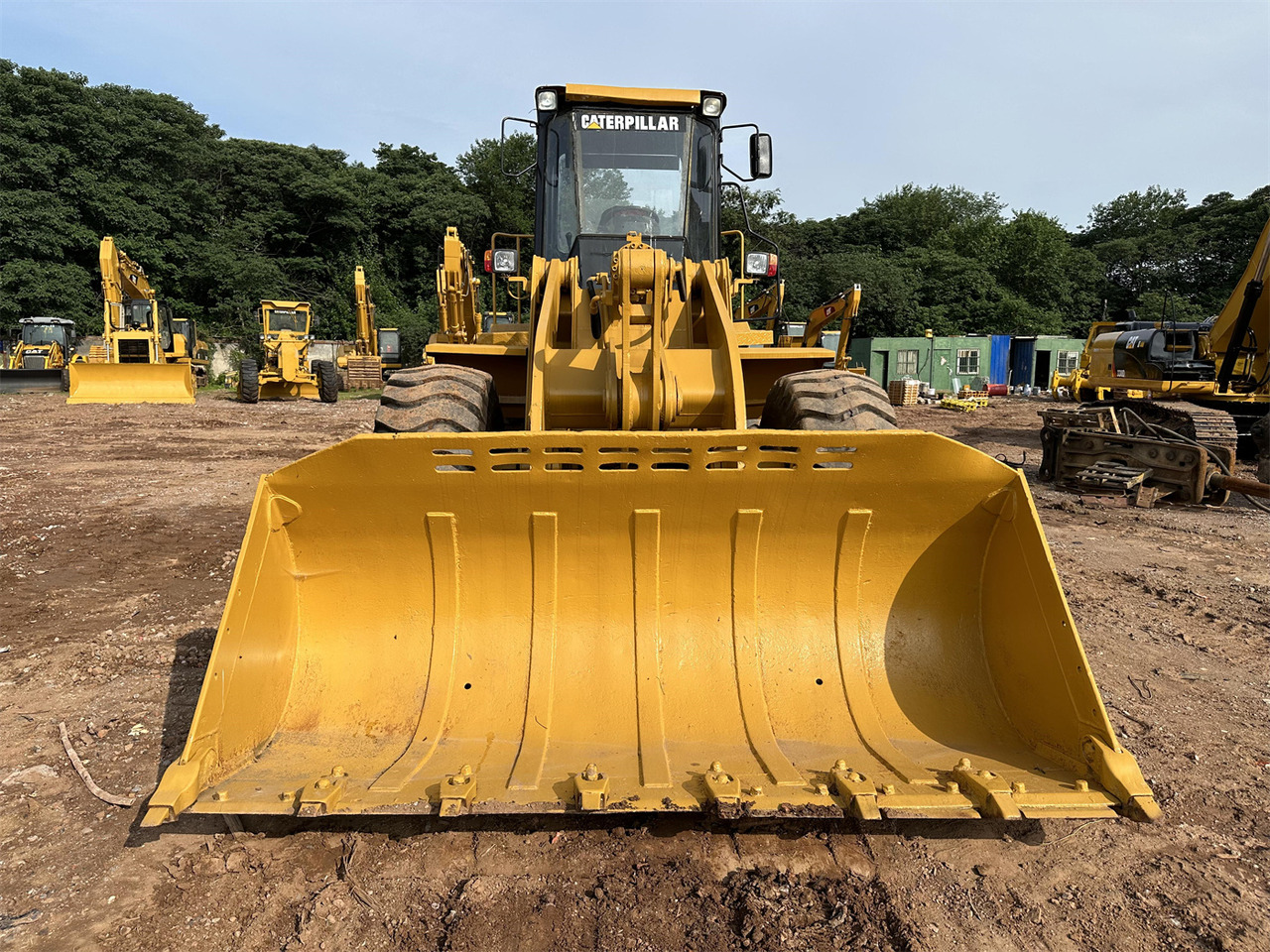 CATERPILLAR 966F - Wheel loader: picture 4 CATERPILLAR 966F - Wheel loader: picture 4