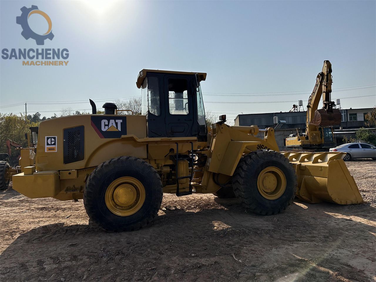 Wheel loader CATERPILLAR 966G: picture 8