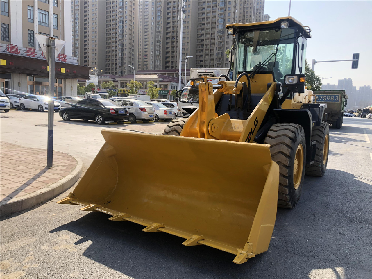 Wheel loader SDLG LG936L: picture 7
