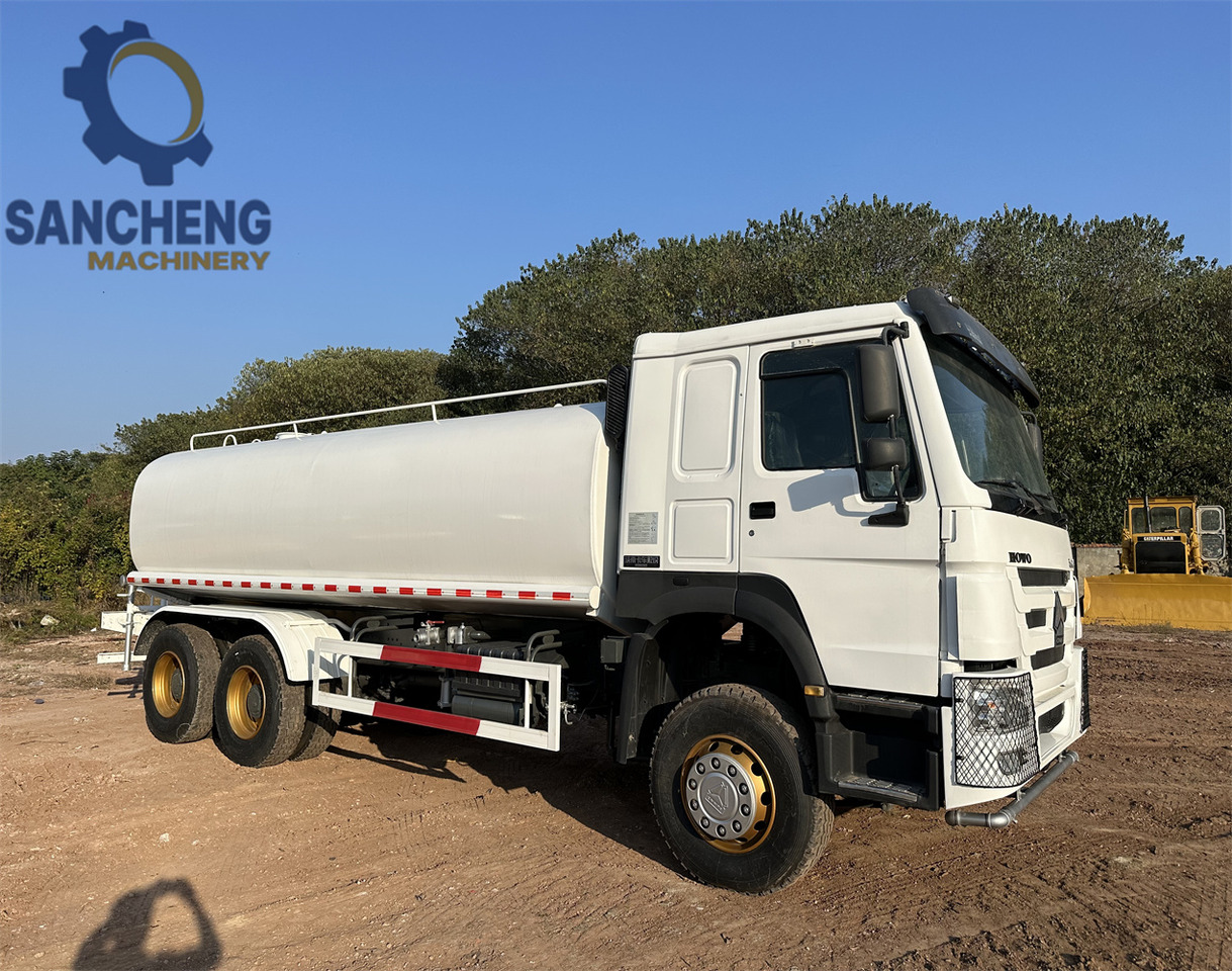 SINOTRUK HOWO 371 6x4 Water Tanker Truck - Tank truck: picture 2 SINOTRUK HOWO 371 6x4 Water Tanker Truck - Tank truck: picture 2