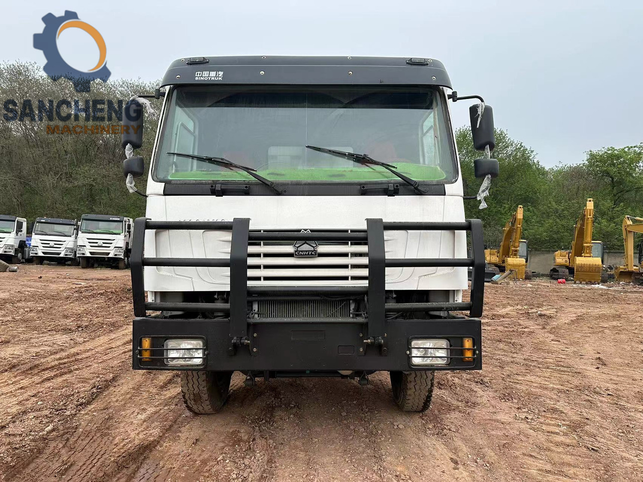 SINOTRUK HOWO 371 with Bumper - Tipper: picture 5 SINOTRUK HOWO 371 with Bumper - Tipper: picture 5