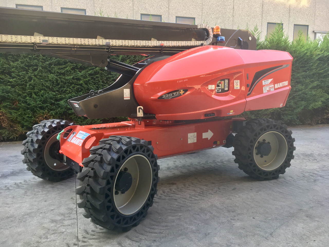 MANITOU 220 TJ+ / 260 TJ / 280 TJ - 2019 - Telescopic boom: picture 5 MANITOU 220 TJ+ / 260 TJ / 280 TJ - 2019 - Telescopic boom: picture 5