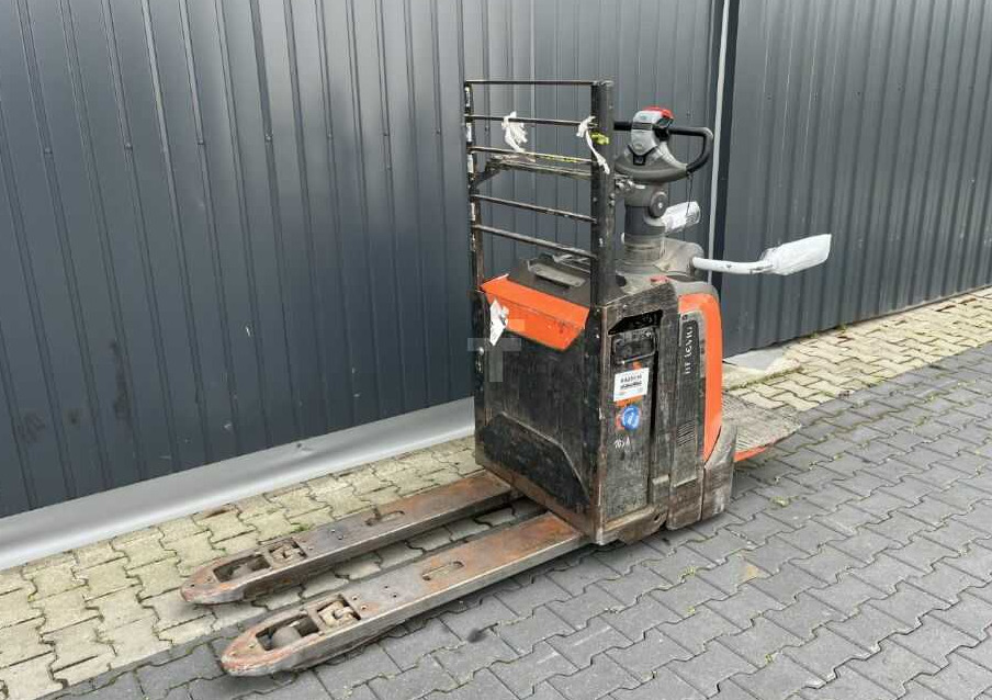 BT LPE200 - Pallet truck: picture 1 BT LPE200 - Pallet truck: picture 1