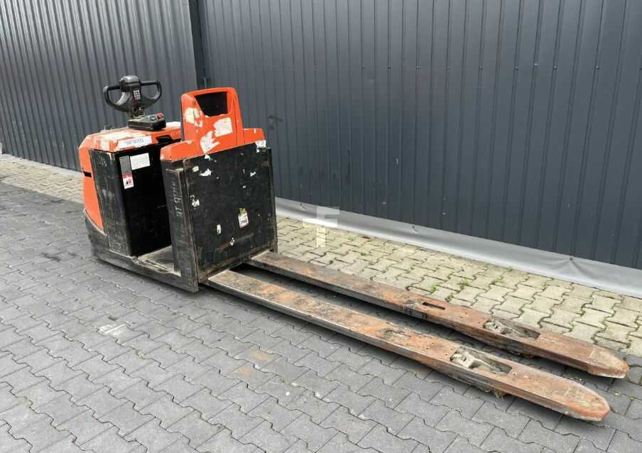 BT OSE250 - Order picker: picture 3 BT OSE250 - Order picker: picture 3