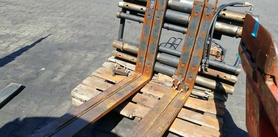 E-L-M 4HGF-2212-13 - Forks for Forklift: picture 2 E-L-M 4HGF-2212-13 - Forks for Forklift: picture 2
