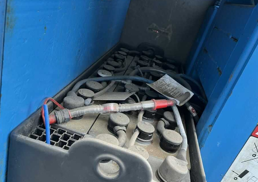 Grove Toucan860 - Vertical mast lift: picture 5 Grove Toucan860 - Vertical mast lift: picture 5