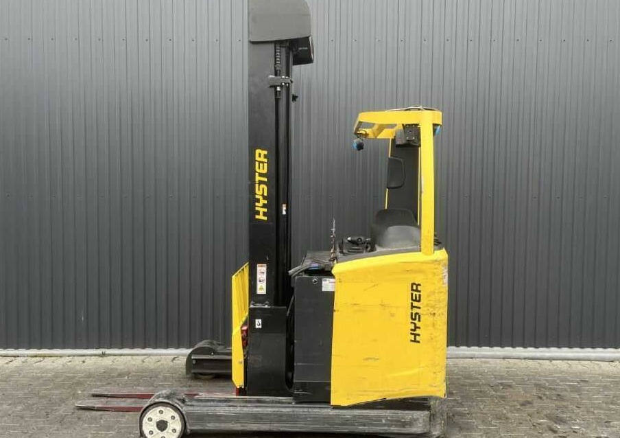 Hyster R2.5 - Reach truck: picture 2 Hyster R2.5 - Reach truck: picture 2