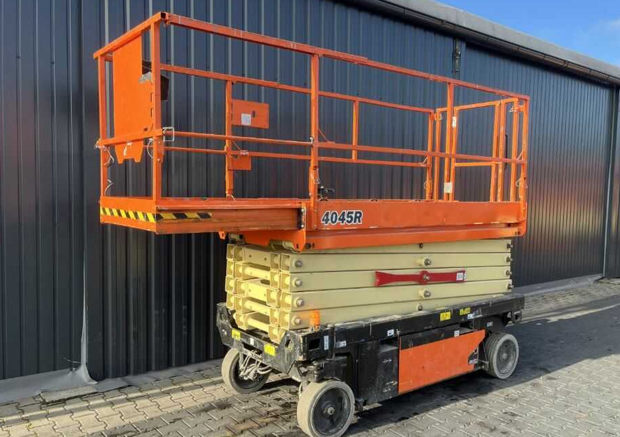 Scissor lift JLG 4045R: picture 10