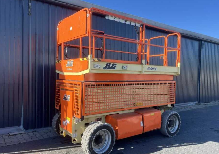 JLG 4069LE - Scissor lift: picture 1 JLG 4069LE - Scissor lift: picture 1
