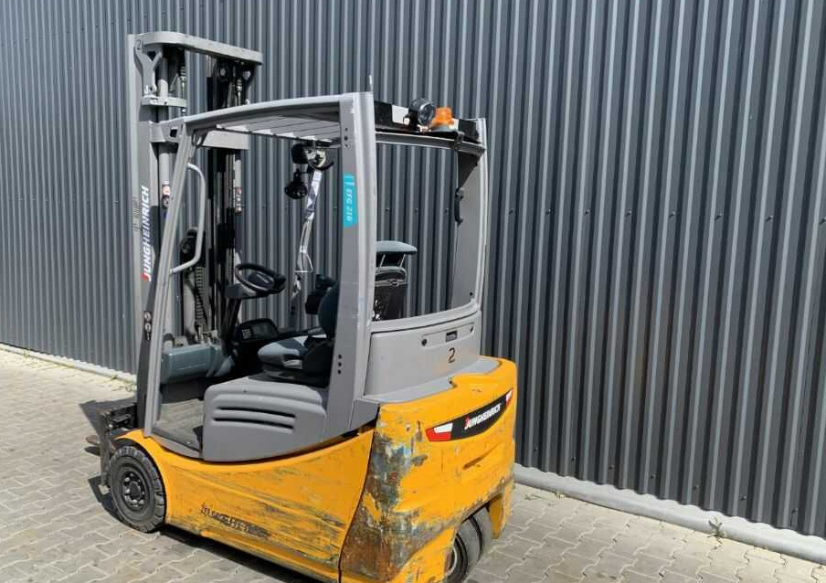 Jungheinrich EFG216 - Electric forklift: picture 3 Jungheinrich EFG216 - Electric forklift: picture 3