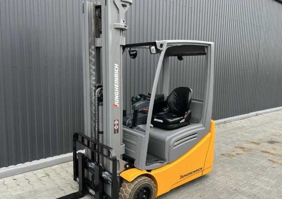 Jungheinrich EFG218k - Electric forklift: picture 4 Jungheinrich EFG218k - Electric forklift: picture 4