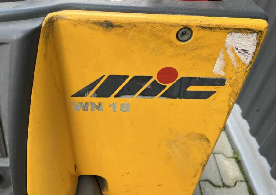 Pallet truck Jungheinrich EJE116: picture 6