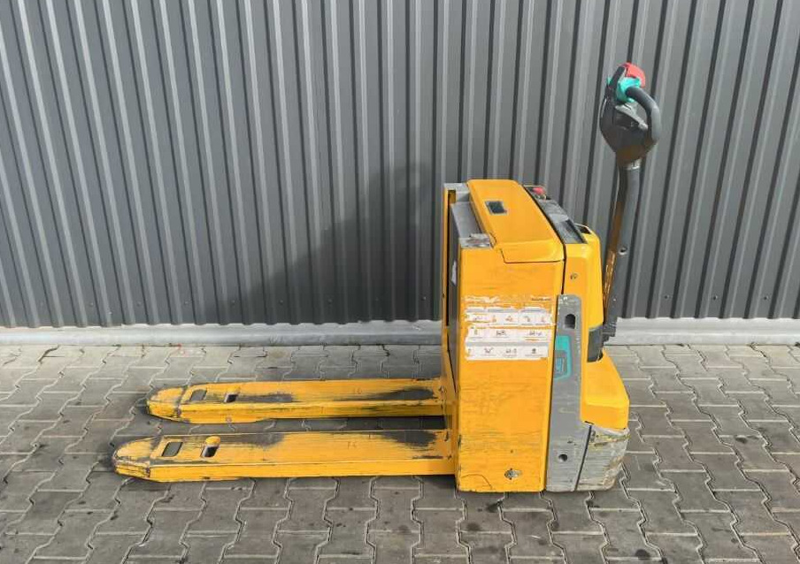 Jungheinrich EJEC20 - Pallet truck: picture 2 Jungheinrich EJEC20 - Pallet truck: picture 2