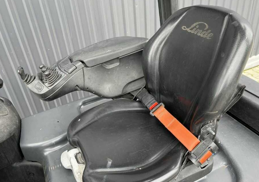 Electric forklift Linde E16-02: picture 9