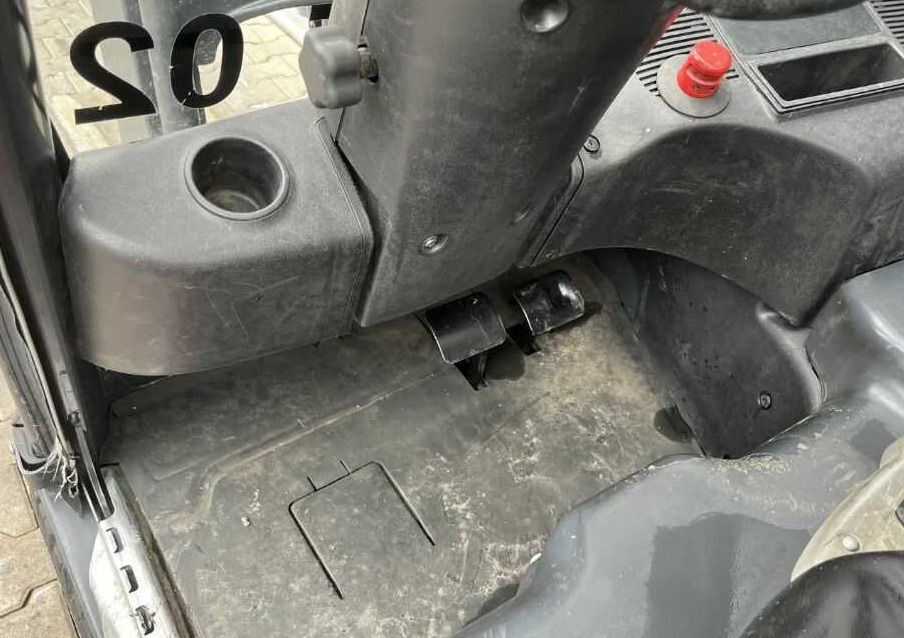 Electric forklift Linde E16-02: picture 9