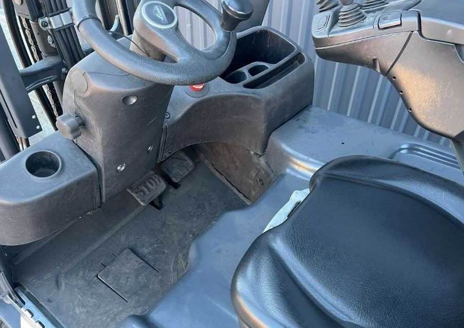 Electric forklift Linde E16-02: picture 10
