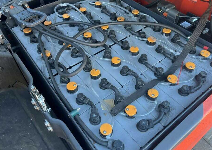 Electric forklift Linde E16-02: picture 7