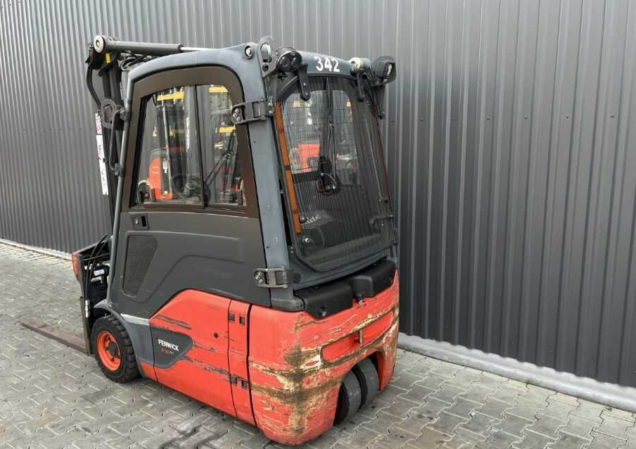 Linde E16C-02 - Electric forklift: picture 3 Linde E16C-02 - Electric forklift: picture 3