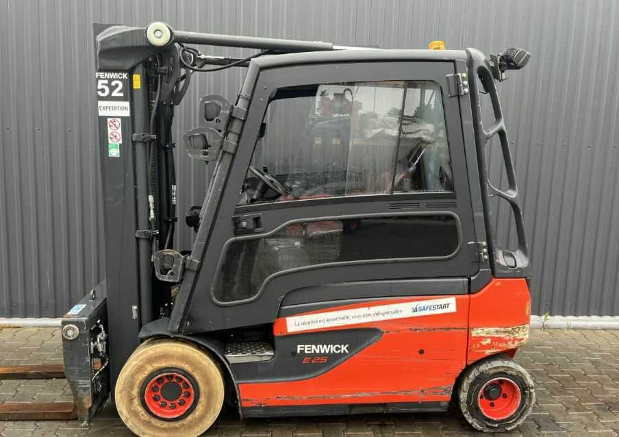 Linde E25L-01 - Electric forklift: picture 2 Linde E25L-01 - Electric forklift: picture 2
