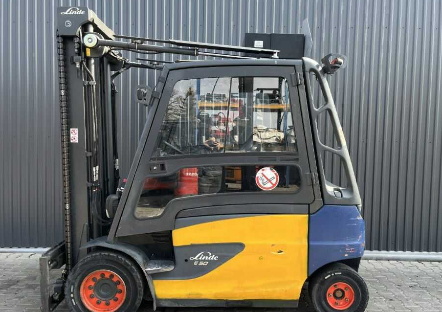 Linde E50HL-01/600 - Electric forklift: picture 2 Linde E50HL-01/600 - Electric forklift: picture 2