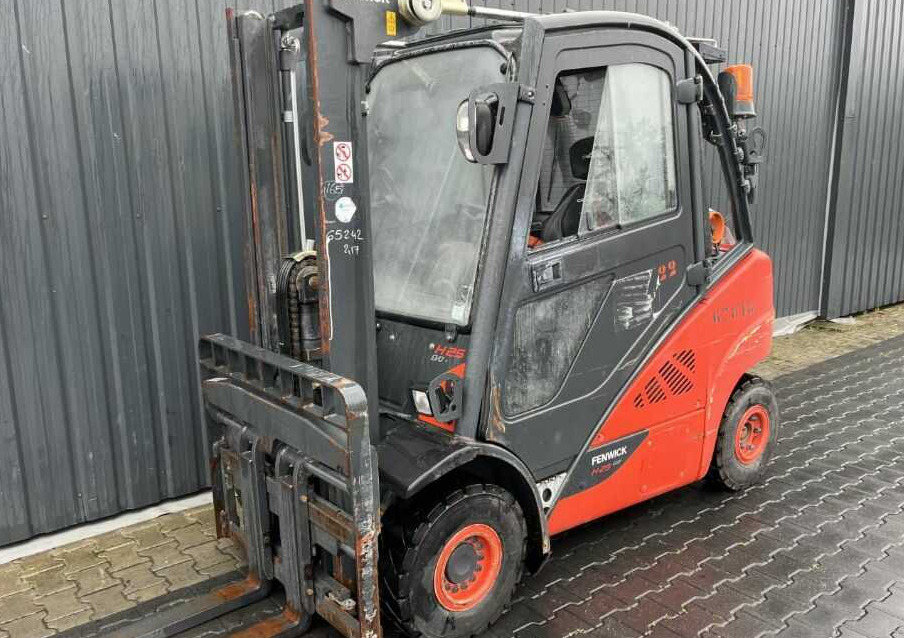 Linde H25T-02 - LPG forklift: picture 1 Linde H25T-02 - LPG forklift: picture 1