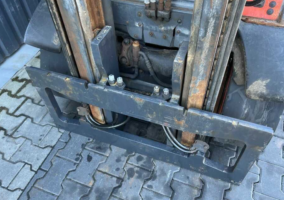 Diesel forklift Linde H30D-02: picture 9