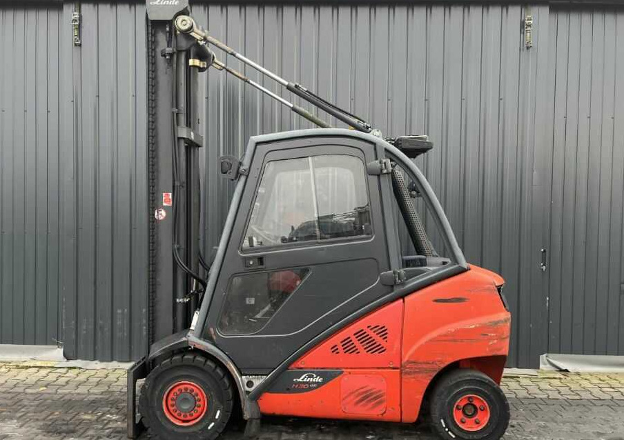 Linde H30D-02 - Diesel forklift: picture 2 Linde H30D-02 - Diesel forklift: picture 2