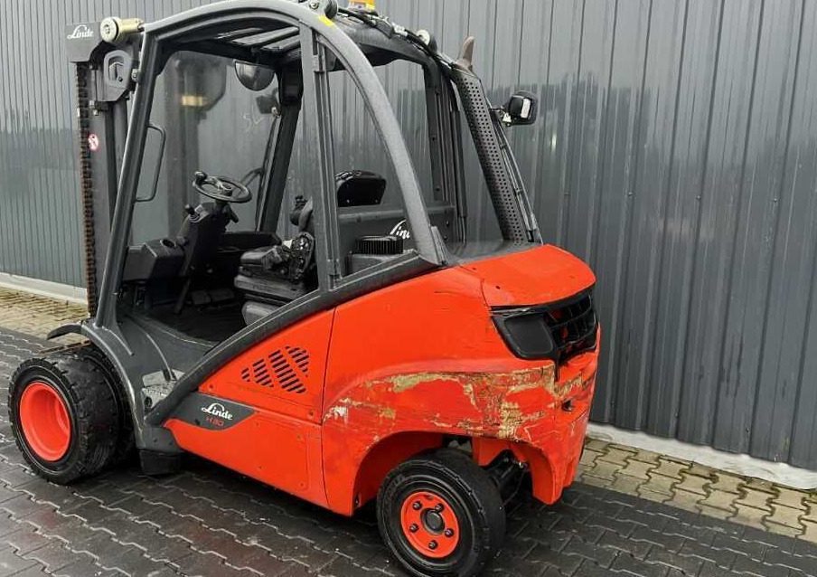 Linde H30D-02 - Diesel forklift: picture 3 Linde H30D-02 - Diesel forklift: picture 3