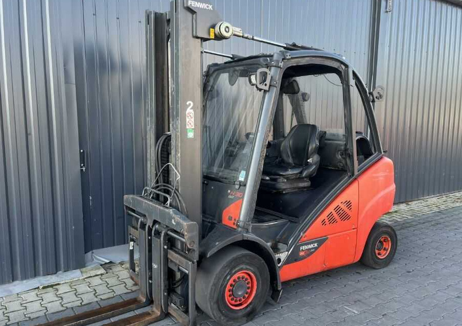 Linde H30T-02 - LPG forklift: picture 1 Linde H30T-02 - LPG forklift: picture 1