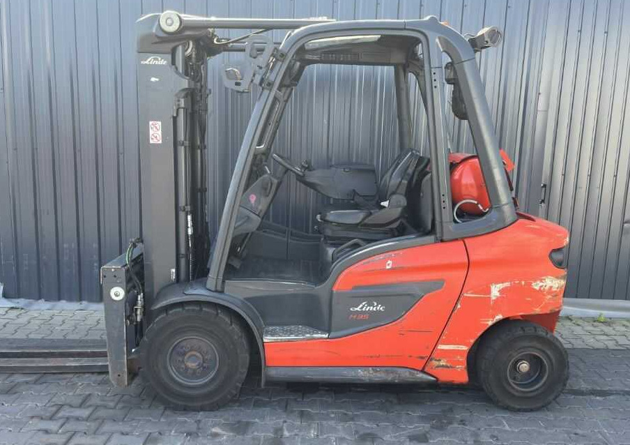 Linde H35T-01 - LPG forklift: picture 2 Linde H35T-01 - LPG forklift: picture 2