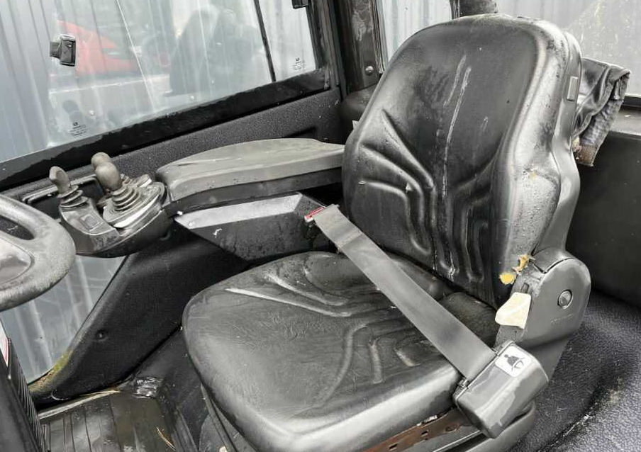 Diesel forklift Linde H40D-01: picture 8